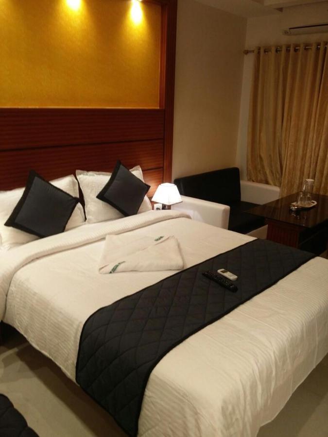 Hotel Spark Residency Chennai Luaran gambar